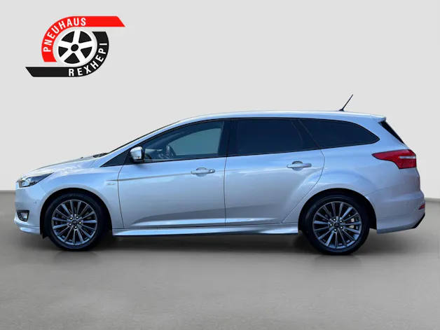 FORD Focus 1.5 SCTi ST Line Automatic