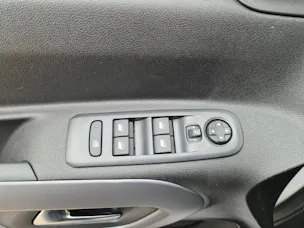 FIAT Qubo L 1.5 D La Prima 7-Sitzer