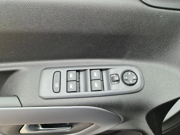 FIAT Qubo L 1.5 D La Prima 7-Sitzer