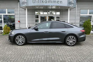 AUDI A5 Limousine 40 TDI S Line Plus S tronic 204PS