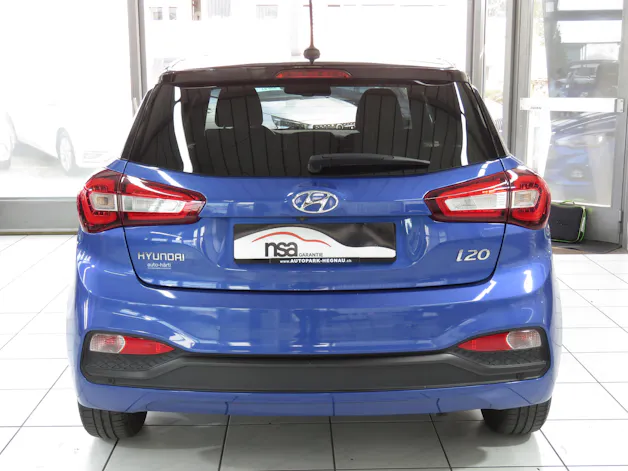 HYUNDAI i20 1.0 T-GDi Amplia DCT Automat