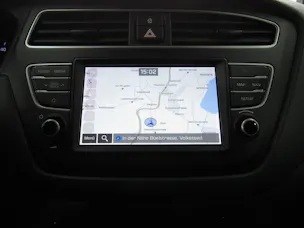 HYUNDAI i20 1.0 T-GDi Amplia DCT Automat