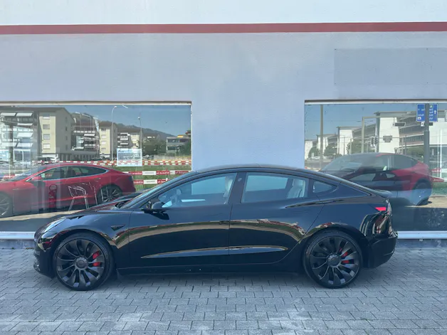 Tesla Model 3 Performance Dual Motor AWD