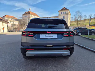 JEEP Compass 1.2 T e-Hybrid First Edition