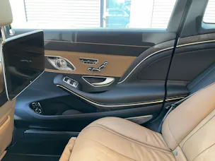 MERCEDES-BENZ S 560 Maybach 4Matic 9G-Tronic