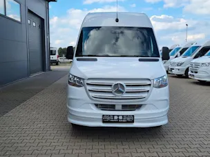 MERCEDES-BENZ Sprinter 517 CDI Extralang 9G-TRONIC 24 Sitzer