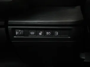 CITROEN C5 X 1.6i PHEV Shine e-EAT8 (Automat)