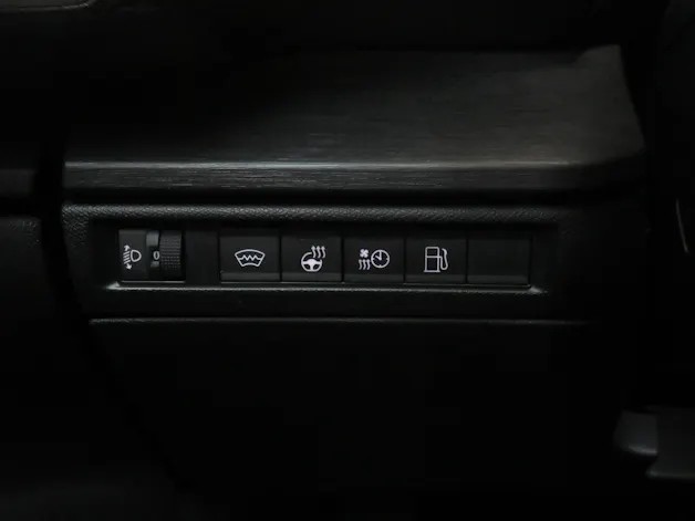 CITROEN C5 X 1.6i PHEV Shine e-EAT8 (Automat)