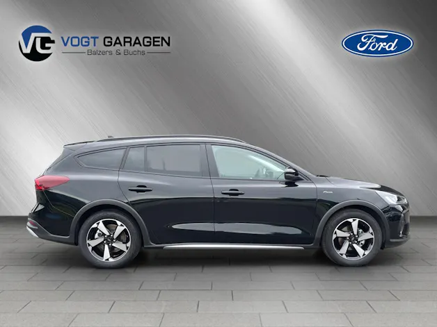 FORD Focus Station Wagon 1.0i EcoB Active