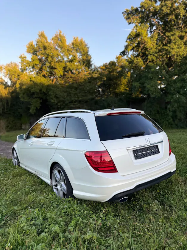 MERCEDES-BENZ C 250 CDI AMG Avantgarde 4Matic 7G-Tronic