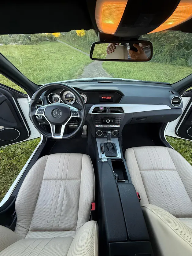 MERCEDES-BENZ C 250 CDI AMG Avantgarde 4Matic 7G-Tronic