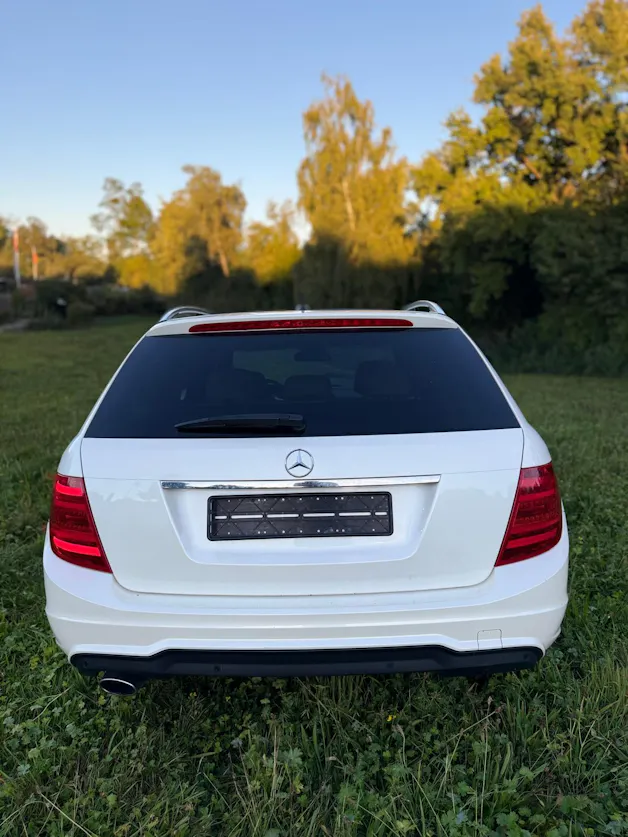 MERCEDES-BENZ C 250 CDI AMG Avantgarde 4Matic 7G-Tronic