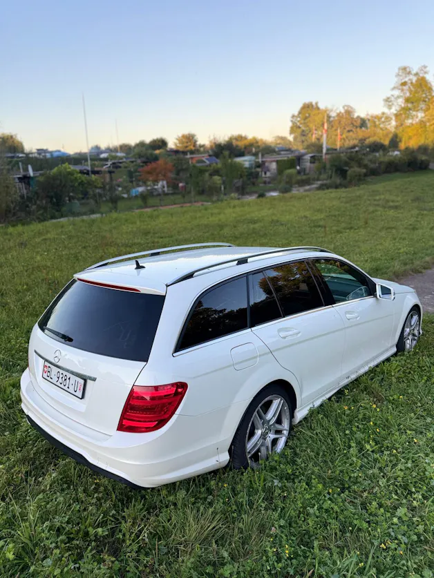 MERCEDES-BENZ C 250 CDI AMG Avantgarde 4Matic 7G-Tronic