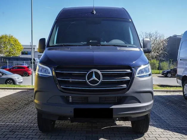 MERCEDES-BENZ Sprinter 319 CDI Extralang 9G-TRONIC 4x4