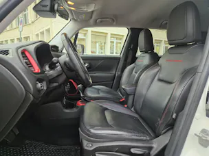 JEEP Renegade 2.0 CRD Trailhawk AWD + Low Range 9ATX