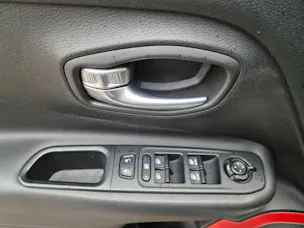 JEEP Renegade 2.0 CRD Trailhawk AWD + Low Range 9ATX