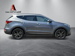 HYUNDAI Santa Fe 2.2 CRDI Vertex 4WD Automatic – CH-Fahrzeug | PANORAMA | LEDER | SITZBELÜFTUNG | 7-SITZER |