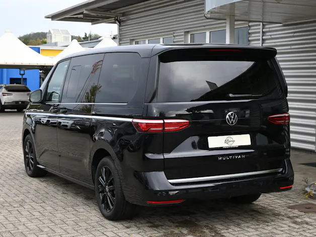 VW Multivan 2.0 TDI Style DSG Lang 7-Plätzer + AHK 2000kg