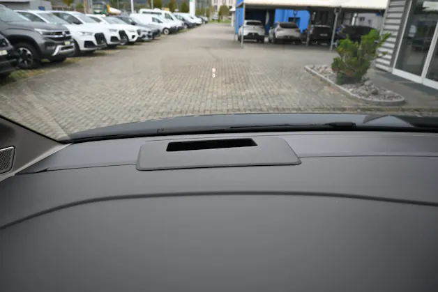 VW Multivan 2.0 TDI Style DSG Lang 7-Plätzer + AHK 2000kg