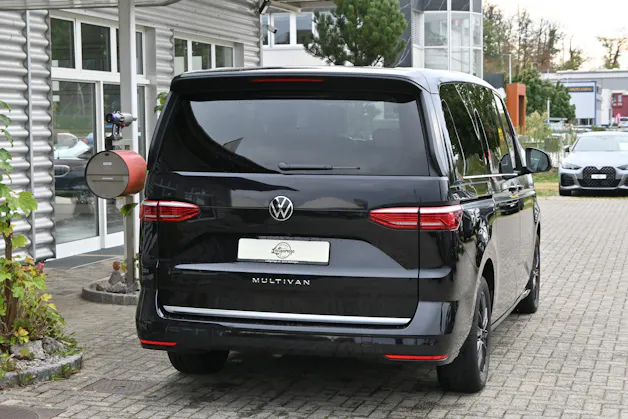 VW Multivan 2.0 TDI Style DSG Lang 7-Plätzer + AHK 2000kg