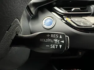 Toyota C-HR 2.0 HSD CVT Trend