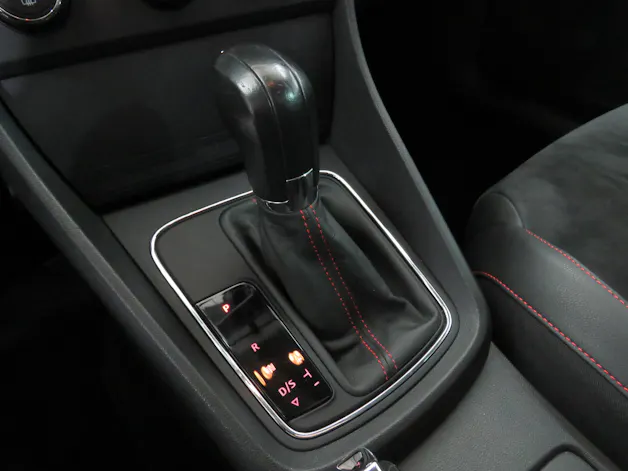 SEAT Leon 1.8 TSI FR DSG (Automat)