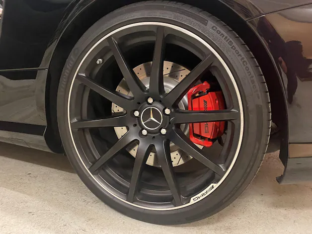 MERCEDES-BENZ SL 63 AMG Speedshift