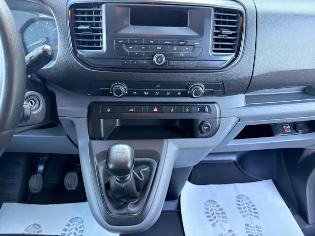 PEUGEOT Expert 2.0 BlueHDi 120 S&S Premium Standard