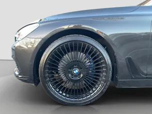 BMW 7er Reihe G12 750Ld xDrive SAG