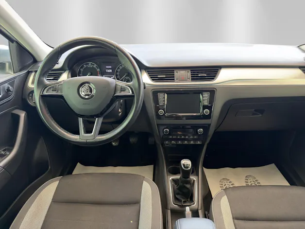 SKODA Rapid Spaceback 1.0 TSI Ambition
