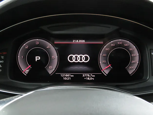 AUDI A6 Avant 40 TDI Sport Attraction Quattro S-tronic (Automat, AHK 2.0 t)
