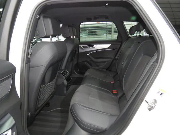 AUDI A6 Avant 40 TDI Sport Attraction Quattro S-tronic (Automat, AHK 2.0 t)