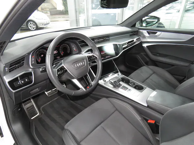 AUDI A6 Avant 40 TDI Sport Attraction Quattro S-tronic (Automat, AHK 2.0 t)