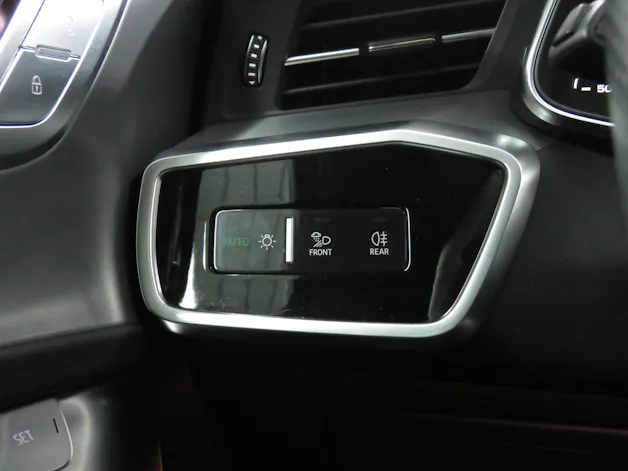 AUDI A6 Avant 40 TDI Sport Attraction Quattro S-tronic (Automat, AHK 2.0 t)