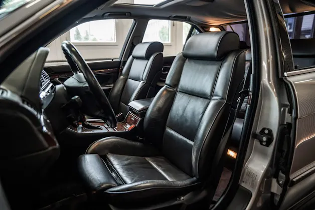 BMW 750i