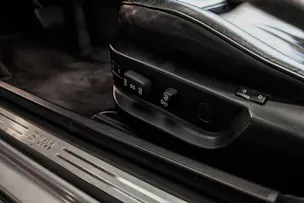 BMW 750i