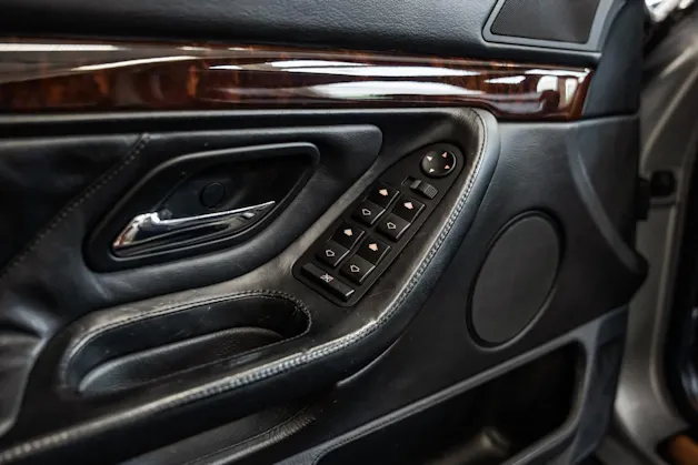 BMW 750i