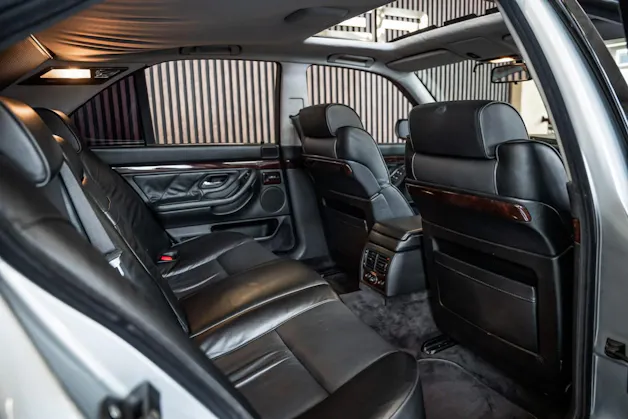 BMW 750i
