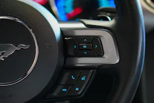 FORD Mustang Fastback 5.0 V8 GT Automat