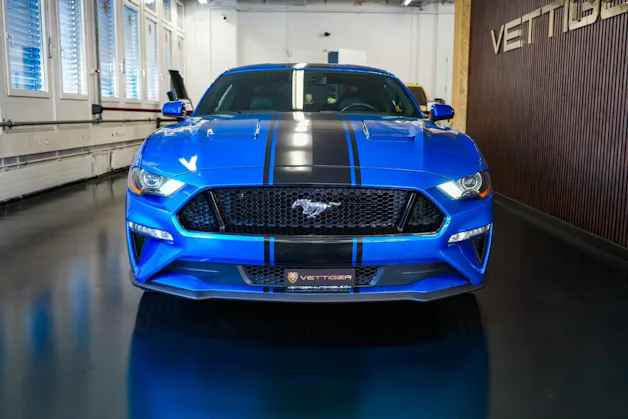 FORD Mustang Fastback 5.0 V8 GT Automat