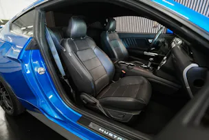 FORD Mustang Fastback 5.0 V8 GT Automat