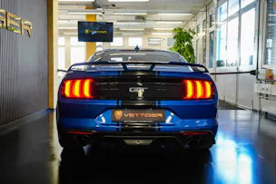FORD Mustang Fastback 5.0 V8 GT Automat