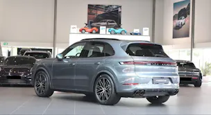 PORSCHE Cayenne E-Hybrid Black Edition Tiptronic