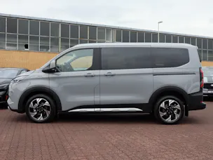 FORD Tourneo Bus 340 L1H1 PHEV Active 8 Sitzer