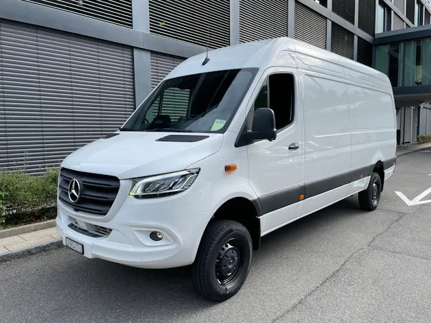 MERCEDES-BENZ Sprinter 319 CDI Lang 9G-TRONIC 4x4 ALLRAD