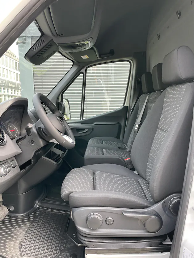 MERCEDES-BENZ Sprinter 319 CDI Lang 9G-TRONIC 4x4 ALLRAD