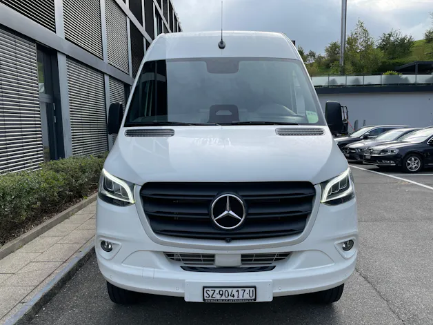 MERCEDES-BENZ Sprinter 319 CDI Lang 9G-TRONIC 4x4 ALLRAD