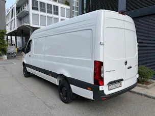 MERCEDES-BENZ Sprinter 319 CDI Lang 9G-TRONIC 4x4 ALLRAD