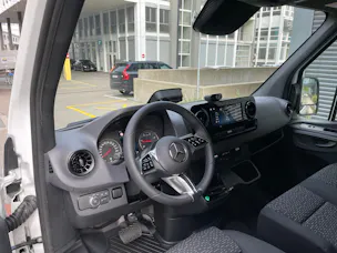 MERCEDES-BENZ Sprinter 319 CDI Lang 9G-TRONIC 4x4 ALLRAD