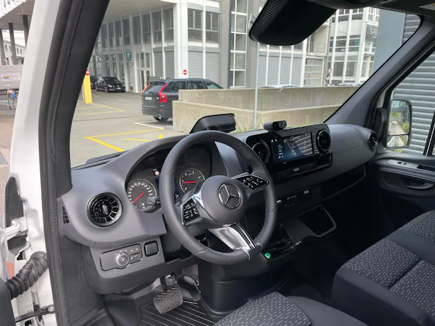 MERCEDES-BENZ Sprinter 319 CDI Lang 9G-TRONIC 4x4 ALLRAD